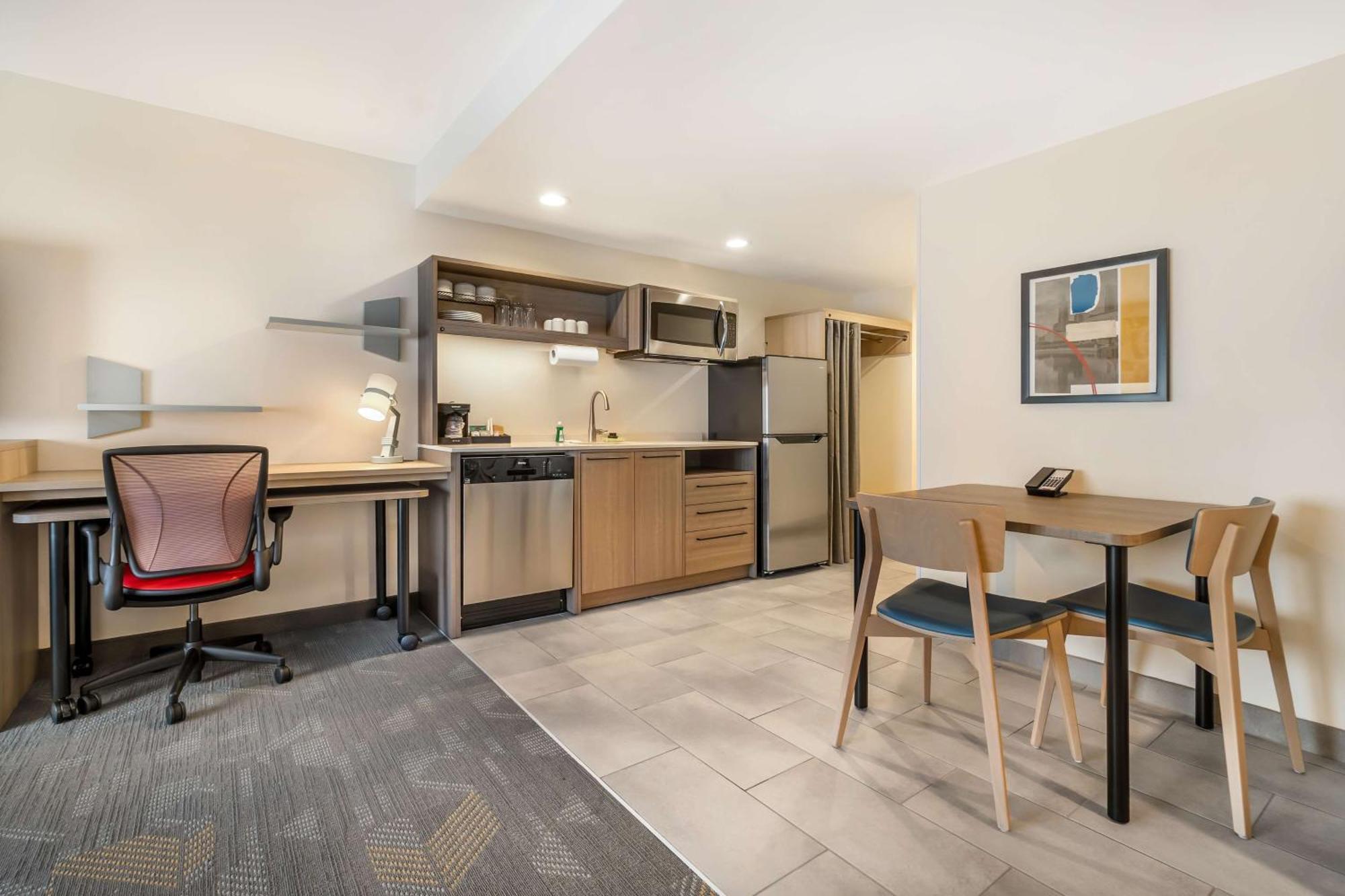 Home2 Suites By Hilton Reynoldsburg Columbus East Екстер'єр фото